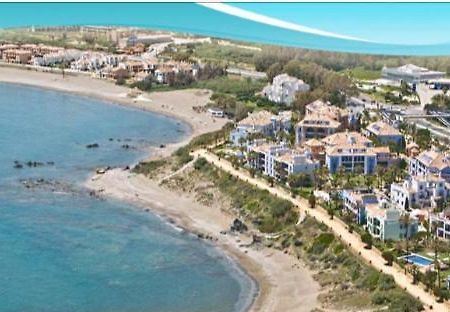 La Perla De La Bahia, Urbanizacion Gran Lujo Apartment Bahia de Casares Luaran gambar