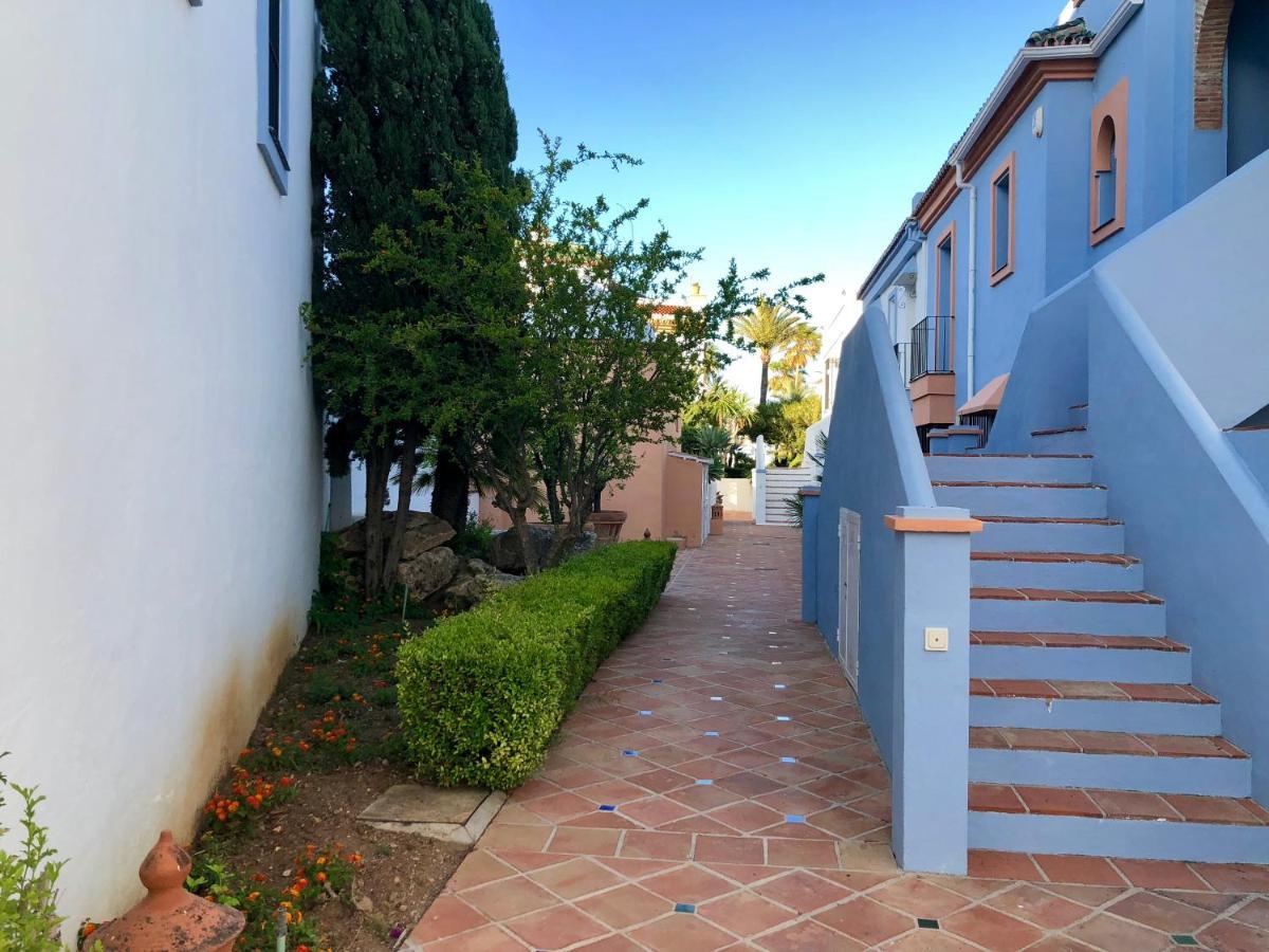 La Perla De La Bahia, Urbanizacion Gran Lujo Apartment Bahia de Casares Luaran gambar
