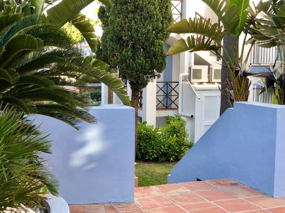 La Perla De La Bahia, Urbanizacion Gran Lujo Apartment Bahia de Casares Luaran gambar
